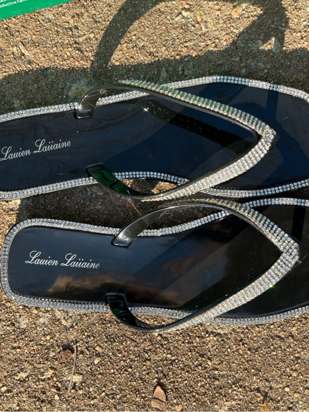 🆕Lauren Lorraine Black Rhinestone-Trim Square-Toe Flip Flops NEW Size 5.5 - Picture 3 of 5